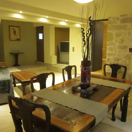 Attractive In With Private Pool Giannoudi (Crete)